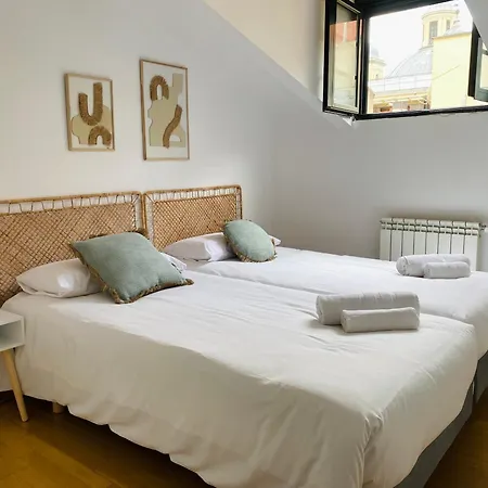 Acogedor Atico En El Centro Apartment Madrid Exterior photo