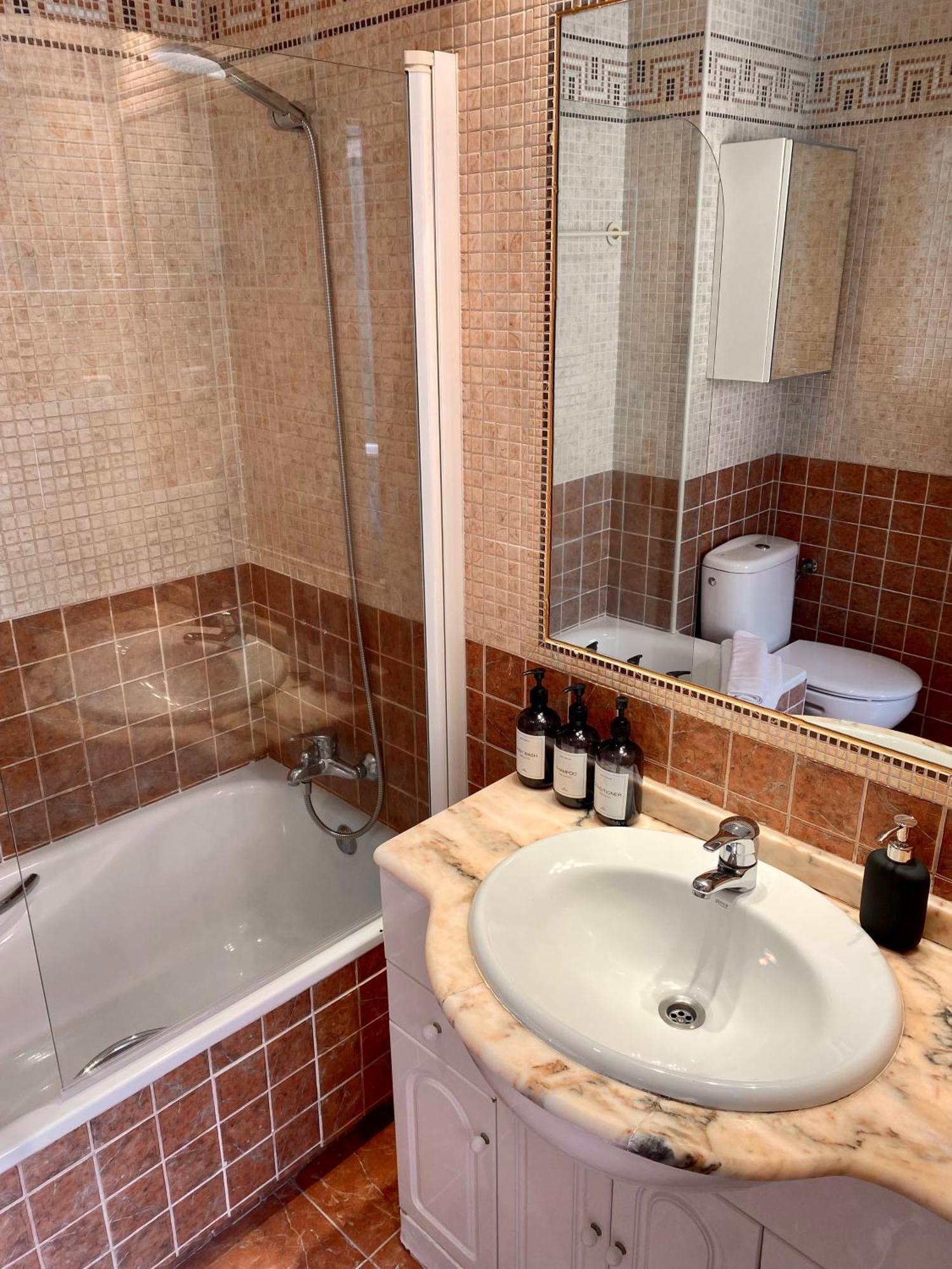 Apartament Acogedor Atico En El Centro
