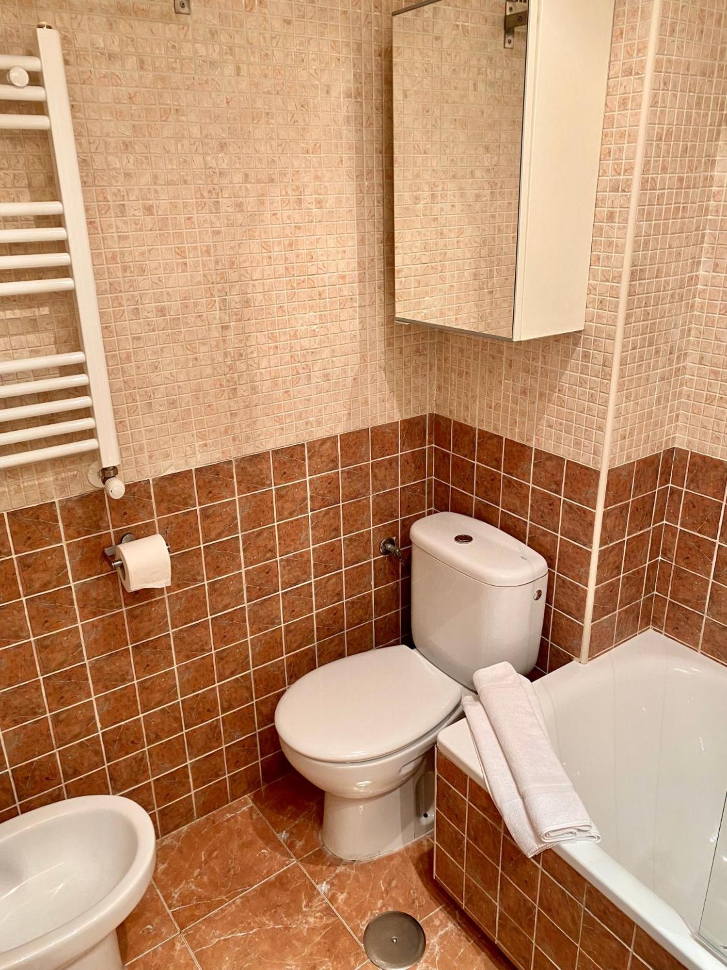 Apartament Acogedor Atico En El Centro Madrid